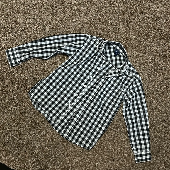 Basic Editions. Boys size 8 checkered dress shirt - Picture 1 of 1